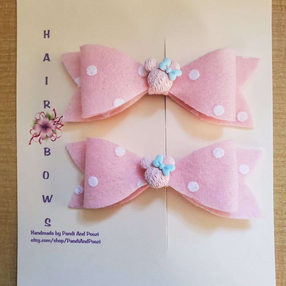 Hair Bows, Pink with White Polka Dots, Minnie Mouse type decoration 4.75"